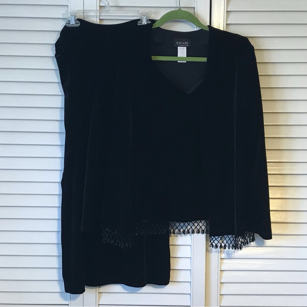 Ronni Nicole Black Velvet Sleeveless top, Jacket & Skirt